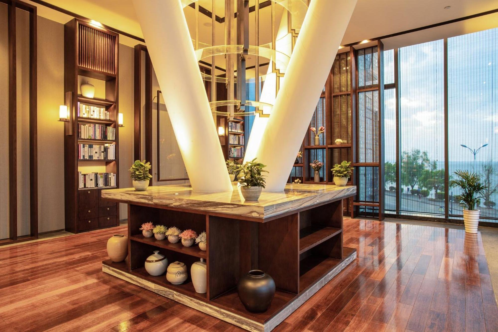Hotel Indigo Dali Erhai By Ihg Екстериор снимка